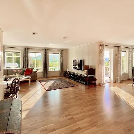 Amazing In With House A Panoramic View Holiday home
